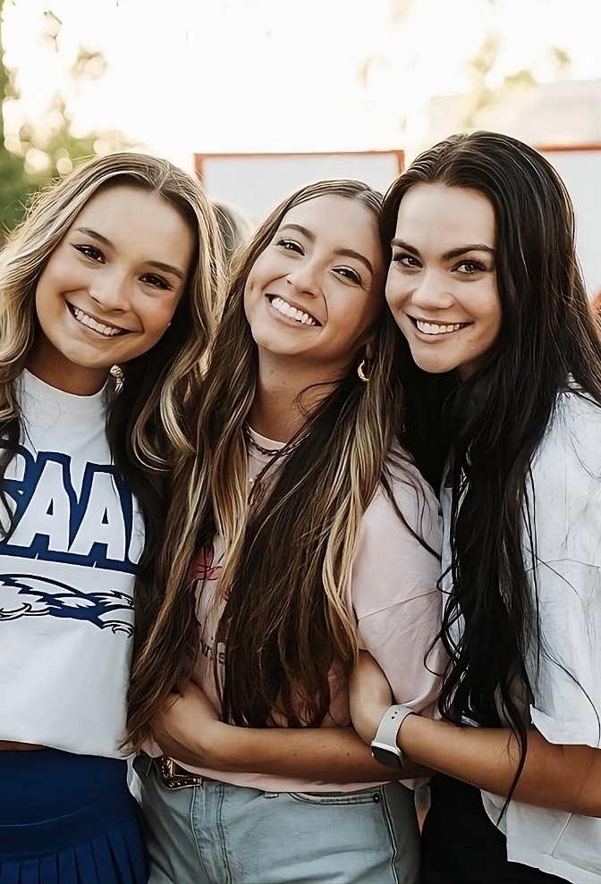 Illustration - Achieve Career Growth with LCU’s Flexible Degree Programs